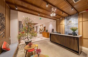 Daisy Boutique Hotel & Apartment