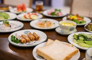 Daisy Boutique Hotel & Apartment