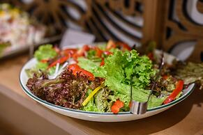 Daisy Boutique Hotel & Apartment