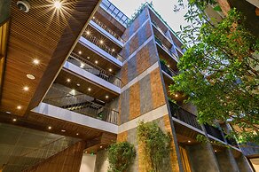 Daisy Boutique Hotel & Apartment