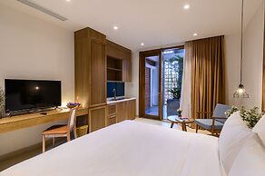 Daisy Boutique Hotel & Apartment