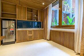 Daisy Boutique Hotel & Apartment