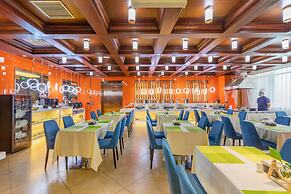 Manju Zhengzhou World 360