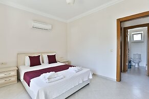 Hanel Life Royal Villas Aqualettings