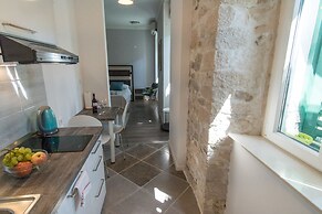 JR Luxury Guesthouse