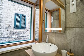 JR Luxury Guesthouse 2