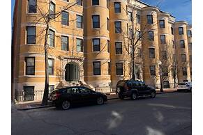 Evonify - Back Bay Suites