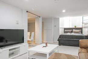 Evonify - Back Bay Suites