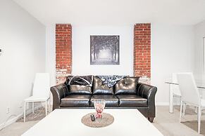 Evonify - Back Bay Suites