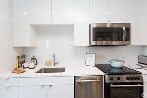 Luxurious 1bd/1ba Penthouse in Fenway - 1T