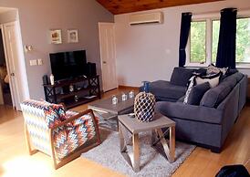 Stunning 3bd/2ba Vacation House in the Vineyard
