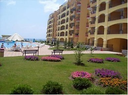 Midia Family Resort