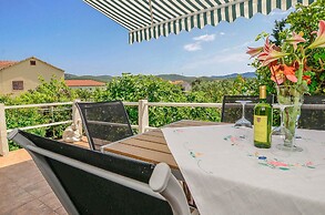 Holiday Home Lovište