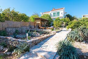 Holiday Home Lovište