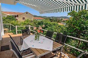 Holiday Home Lovište