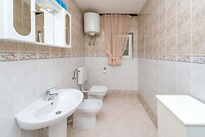 Holiday Home Ore-Beach