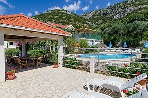 Holiday Home Clarita