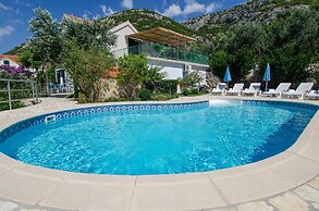 Holiday Home Clarita