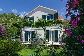 Holiday Home Clarita