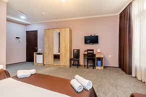 Hotel Marlyn