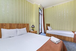 Hotel Marlyn