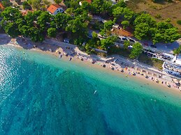 Apartments Trstenica