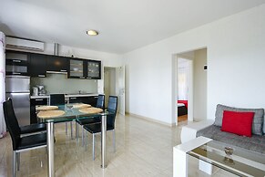 Apartments Trstenica