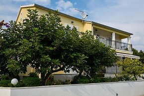 Apartments Trstenica