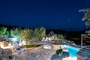 The Hidden Treasure Village - 3 Villas