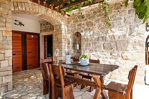 The Hidden Treasure Village - 3 Villas