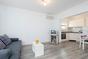 Country Home Dingač