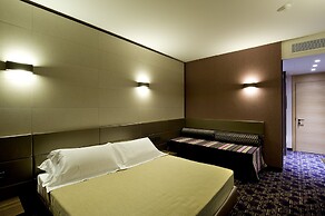 Viola Mhotel