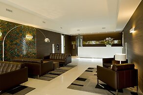 Viola Mhotel