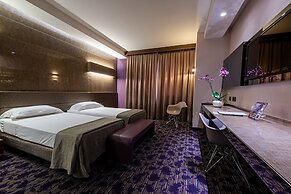 Viola Mhotel