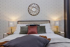 Royal APTs Prague by Michal&Friends