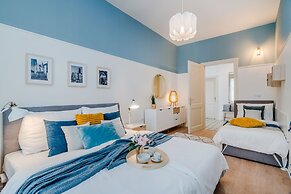 Royal APTs Prague by Michal&Friends