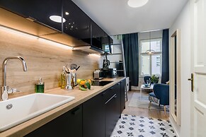 Royal APTs Prague by Michal&Friends