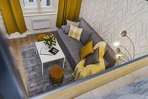 Royal APTs Prague by Michal&Friends