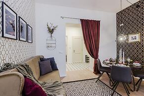 Royal APTs Prague by Michal&Friends