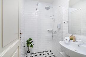 Royal APTs Prague by Michal&Friends