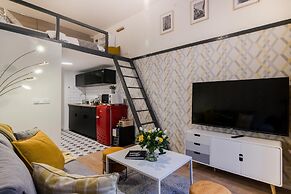 Royal APTs Prague by Michal&Friends