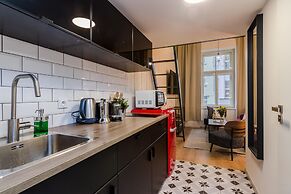 Royal APTs Prague by Michal&Friends