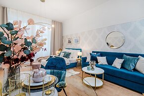 Royal APTs Prague by Michal&Friends