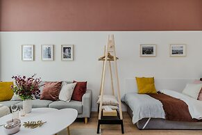 Royal APTs Prague by Michal&Friends