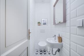 Royal APTs Prague by Michal&Friends