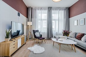 Royal APTs Prague by Michal&Friends