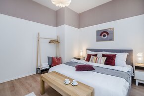 Royal APTs Prague by Michal&Friends