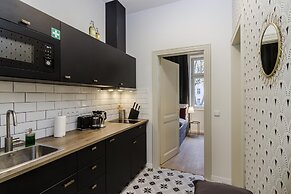 Royal APTs Prague by Michal&Friends