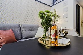 Royal APTs Prague by Michal&Friends