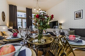 Royal APTs Prague by Michal&Friends